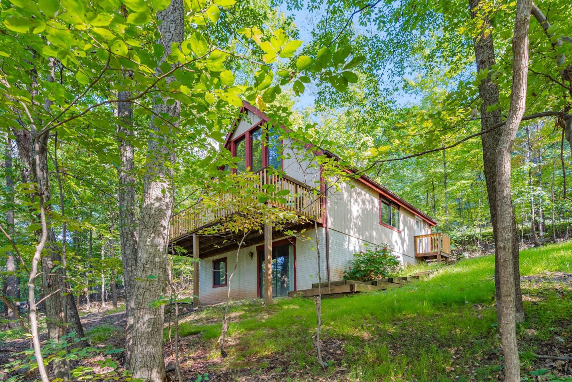 Modern Chalet Cabin W Hot Tub, Deck&Grill, & Wifi! 인우드 외부 사진