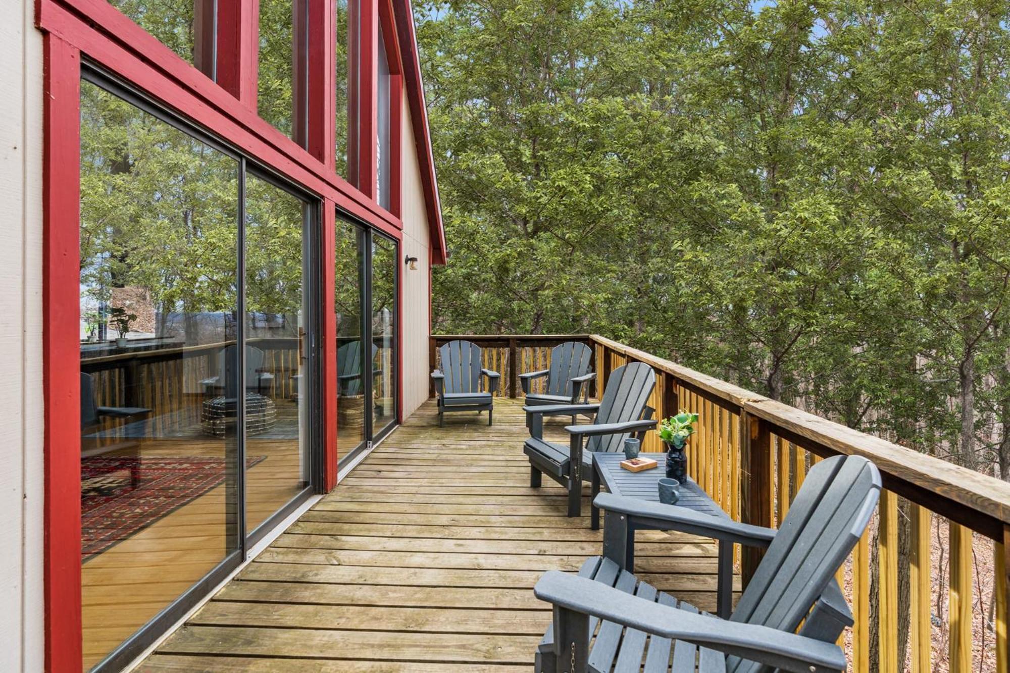 Modern Chalet Cabin W Hot Tub, Deck&Grill, & Wifi! 인우드 외부 사진